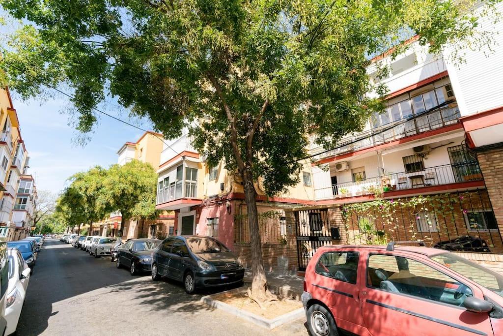 Apartamento Moderno En Triana 2 Dormitorios Y Aire Acondicionado Sevilla Exteriér fotografie
