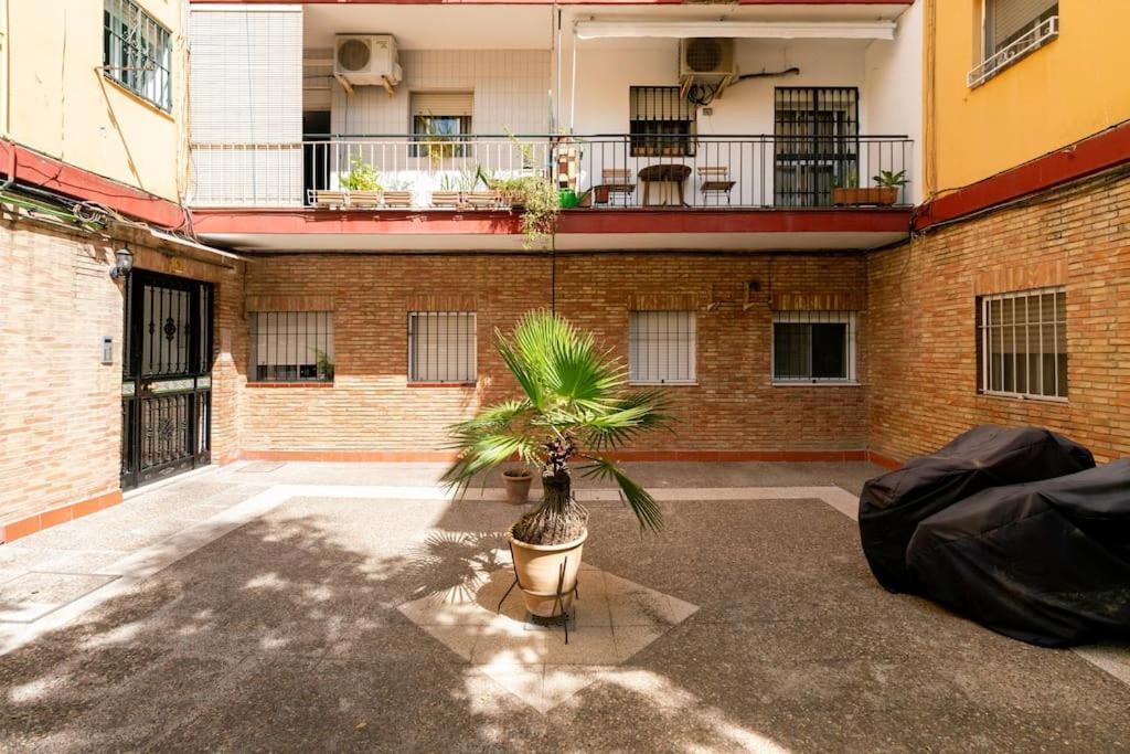 Apartamento Moderno En Triana 2 Dormitorios Y Aire Acondicionado Sevilla Exteriér fotografie