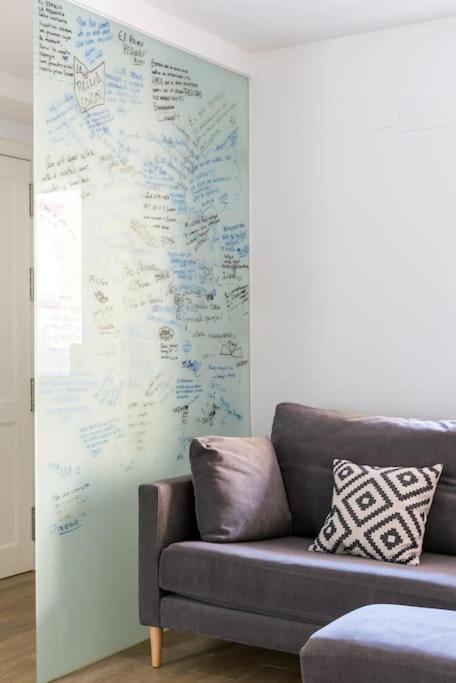 Apartamento Moderno En Triana 2 Dormitorios Y Aire Acondicionado Sevilla Exteriér fotografie