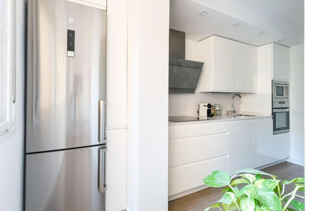 Apartamento Moderno En Triana 2 Dormitorios Y Aire Acondicionado Sevilla Exteriér fotografie