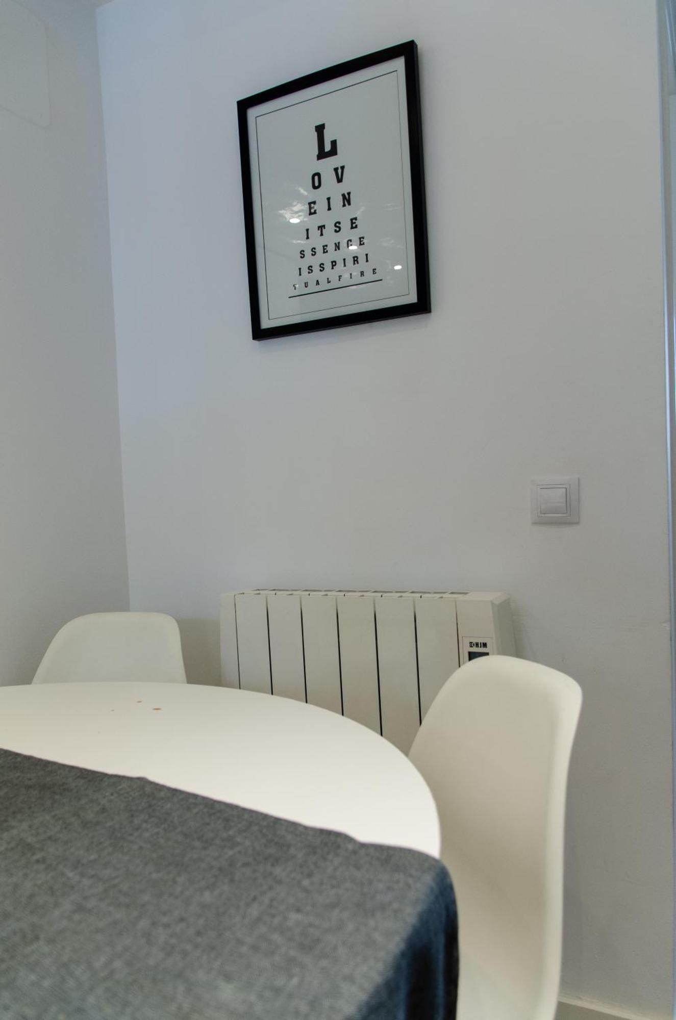 Apartamento Moderno En Triana 2 Dormitorios Y Aire Acondicionado Sevilla Exteriér fotografie
