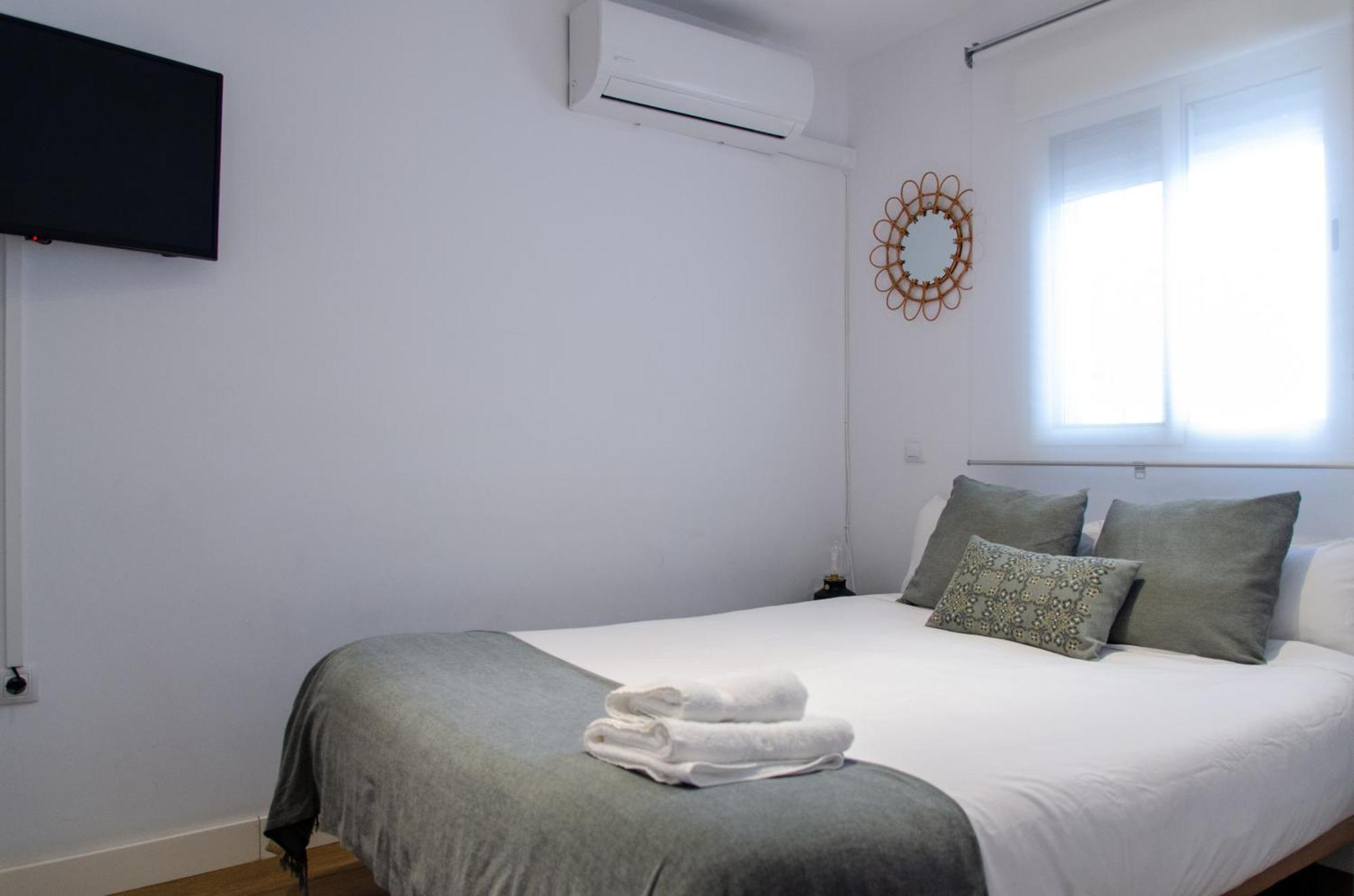 Apartamento Moderno En Triana 2 Dormitorios Y Aire Acondicionado Sevilla Exteriér fotografie