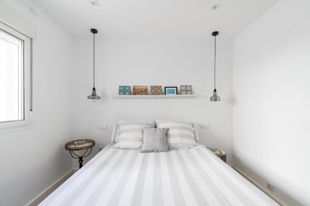 Apartamento Moderno En Triana 2 Dormitorios Y Aire Acondicionado Sevilla Exteriér fotografie